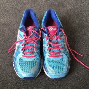 ASICS Gel Kayano 💛